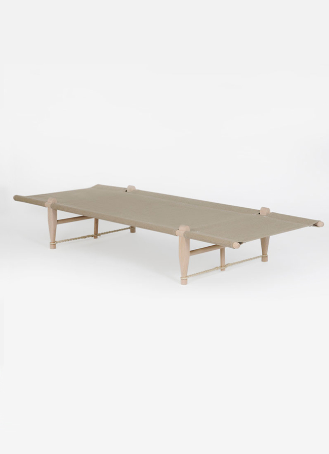 OGK Safari Daybed - natural linen and beech wood – VOLTA