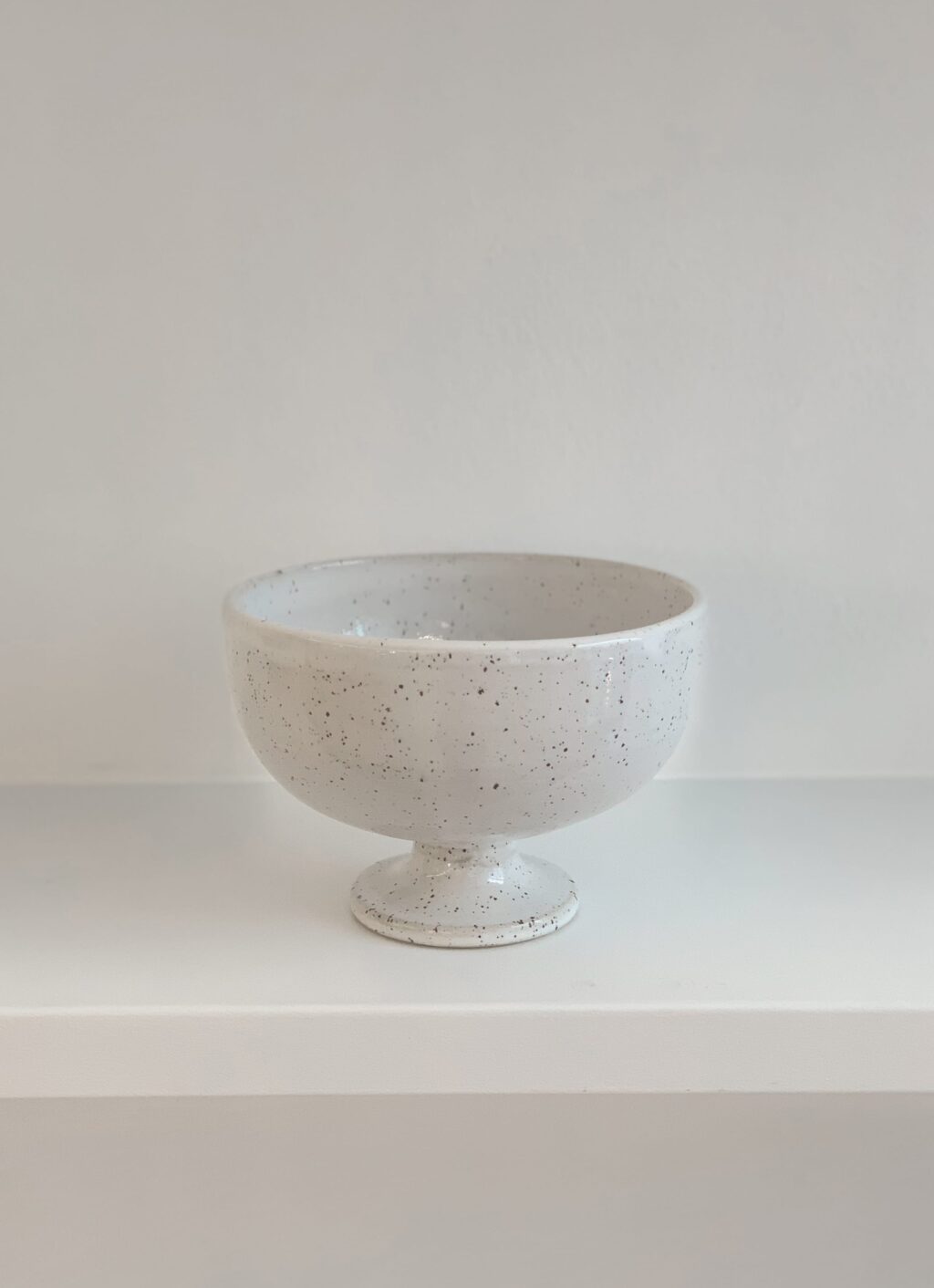 Mleko - Spotted Stoneware Bowl