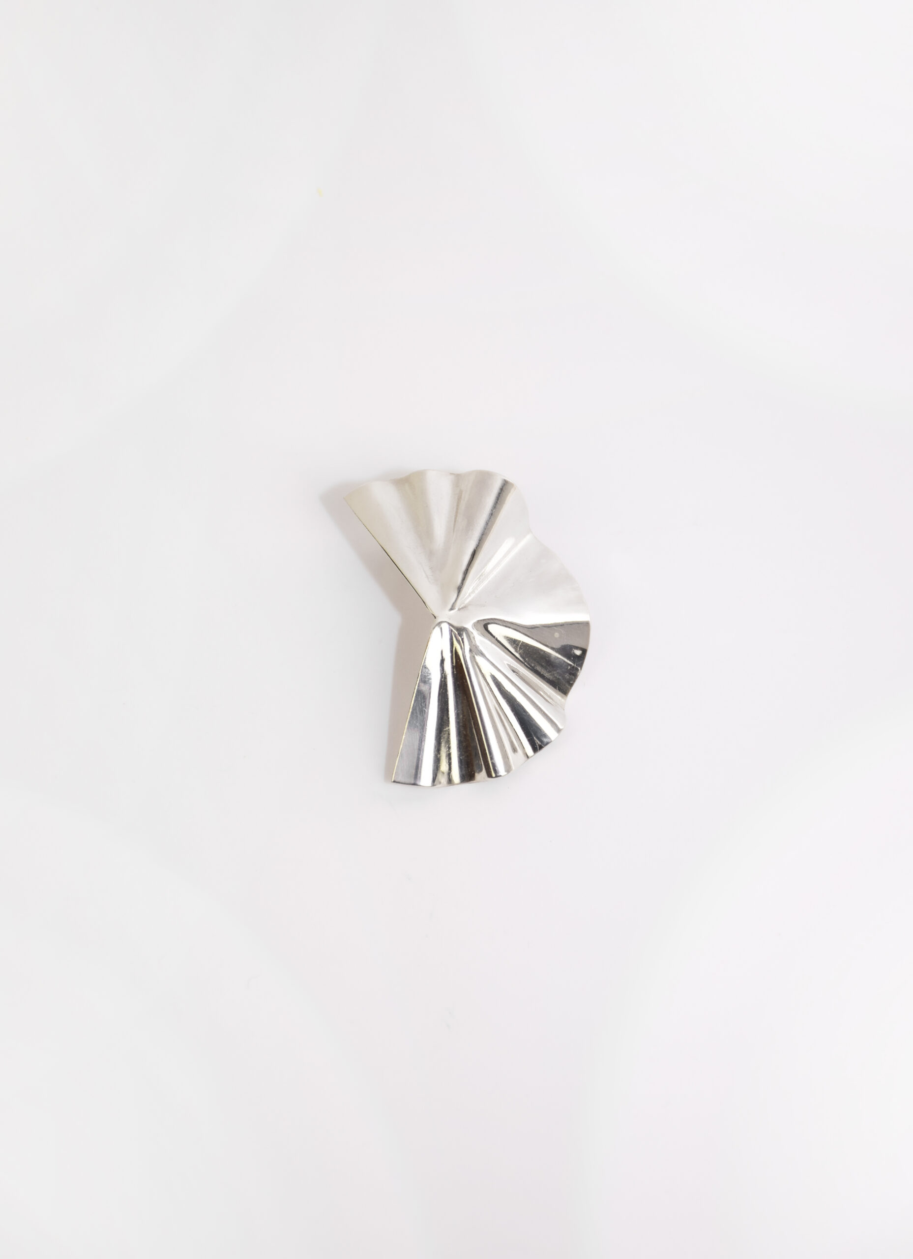 Oni Studio - Folded Earrings - Recycled silver