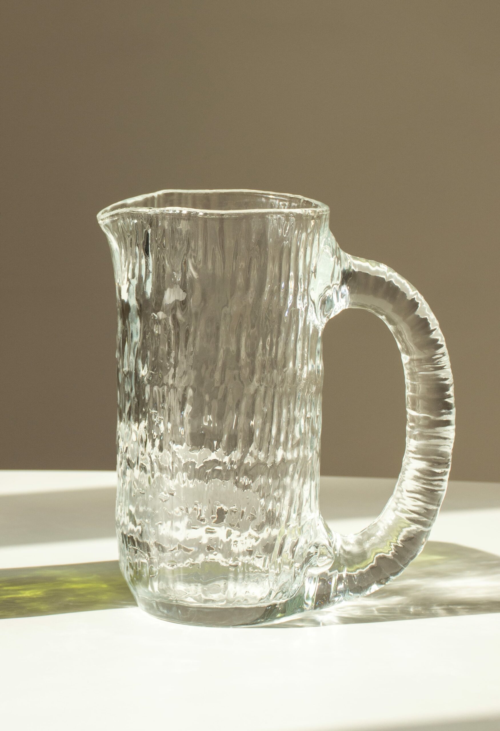 Nedre Foss - Vannfall - Water jug in mold-blown glass - Clear