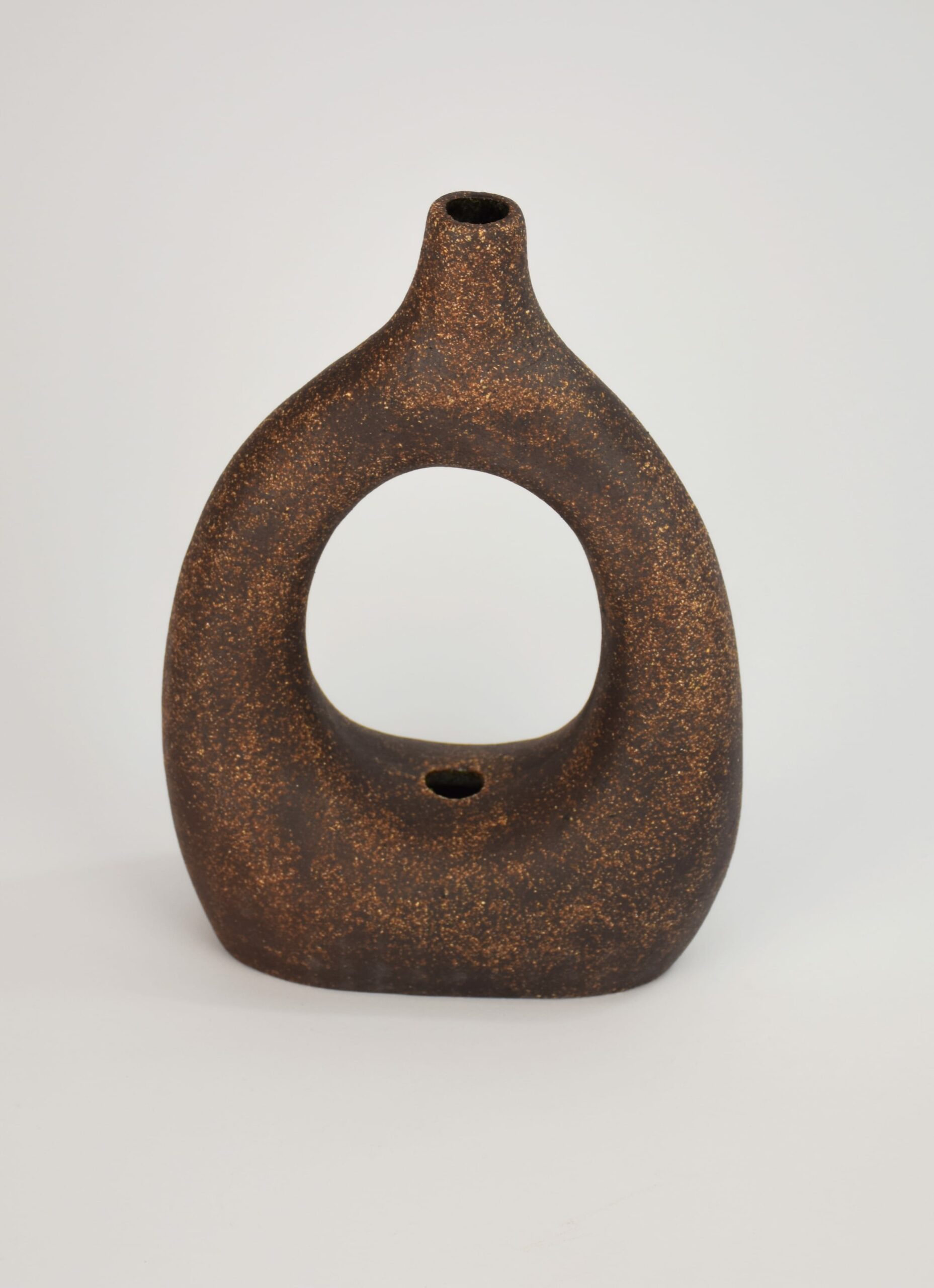Viv Lee - Handmade stoneware vessel - Limited edition - Holo06 - dark brown