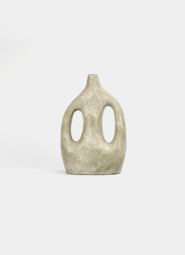 Viv Lee - Handmade stoneware vessel - Sympoiesis IV
