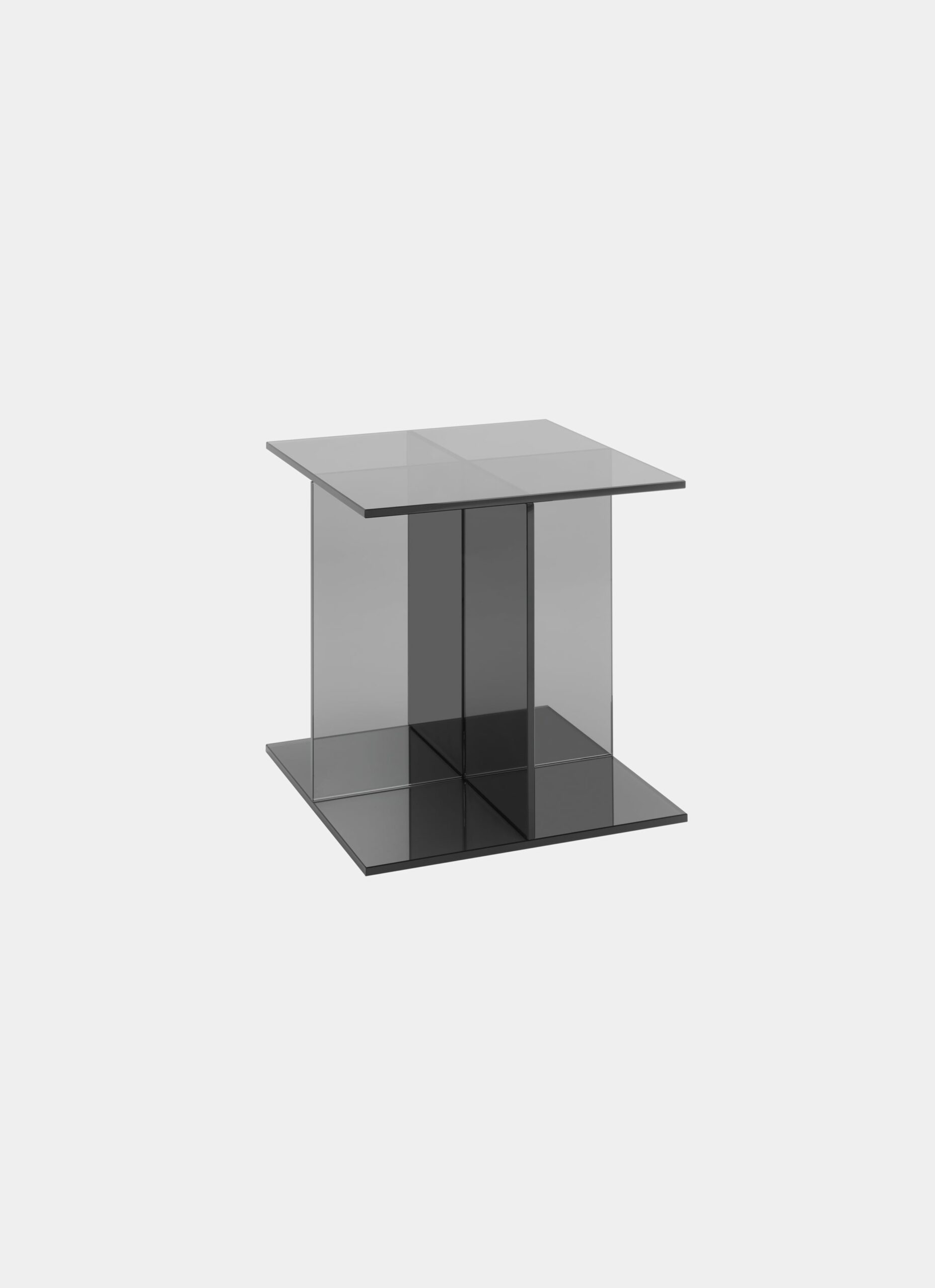 e15 - Philipp Mainzer - Vier - Glass side table