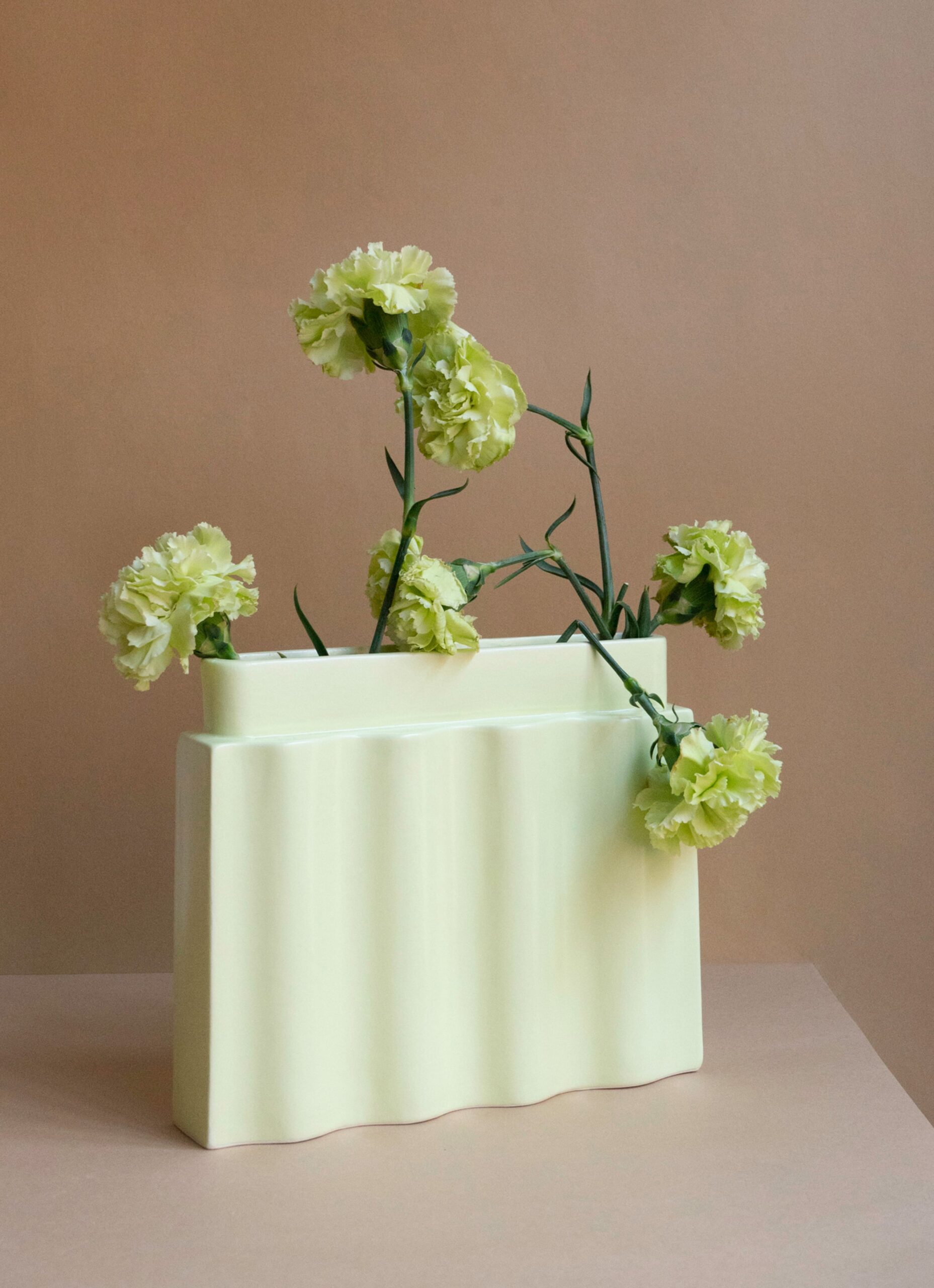Los Objetos Decorativos - Waves Vase - Lime