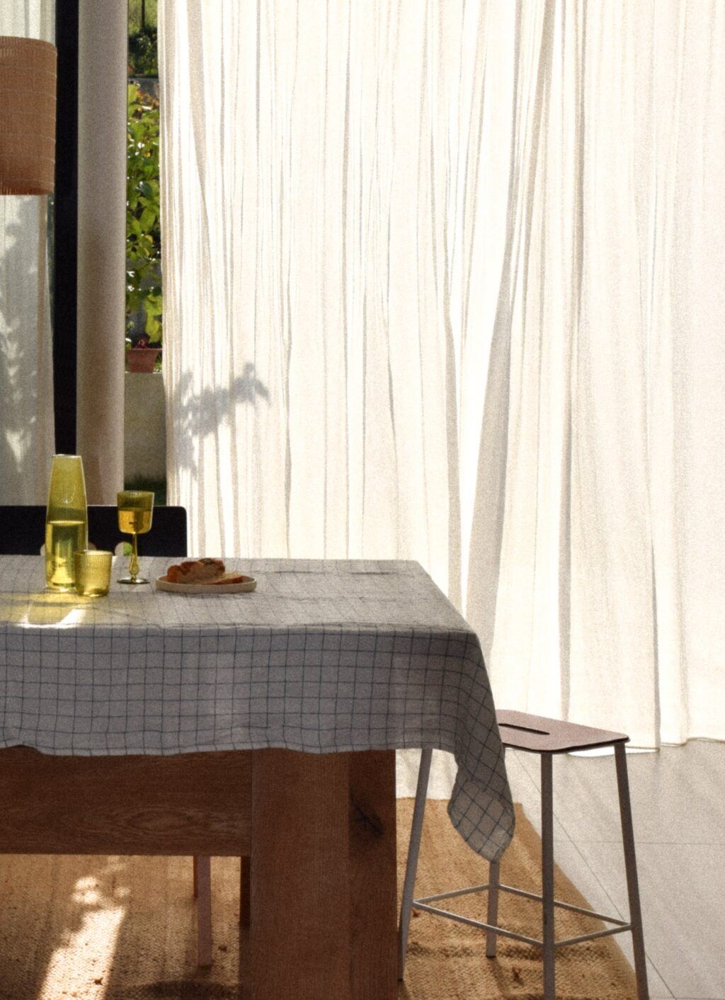 Linge Particulier - Linen Tablecloth - Navy White Checks - 140x250cm