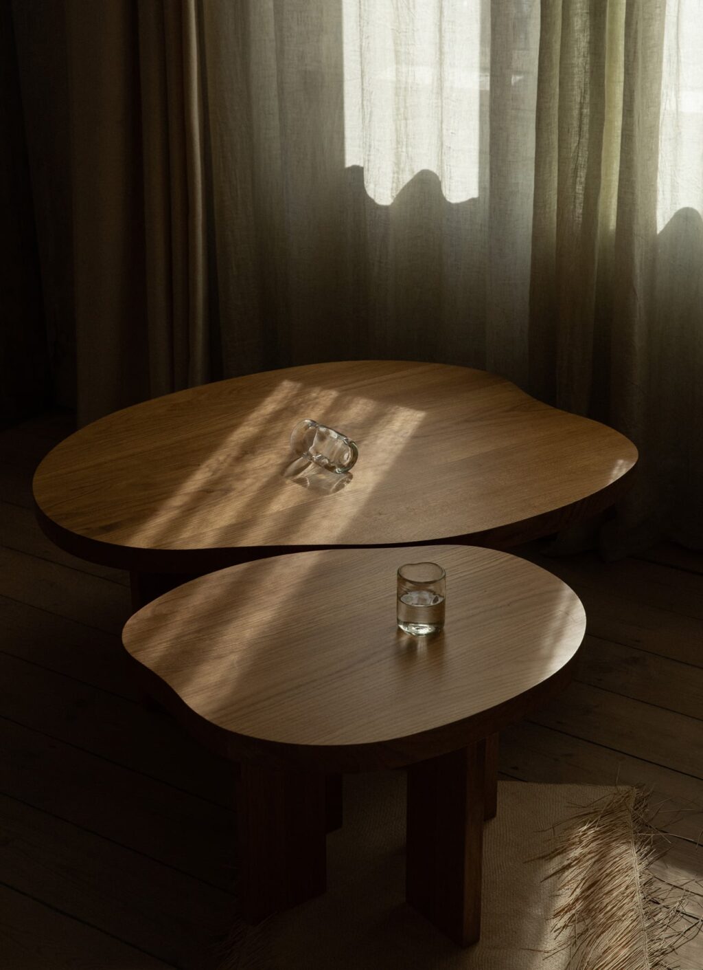 Frama - Farmhouse Table - Round 120cm – VOLTA