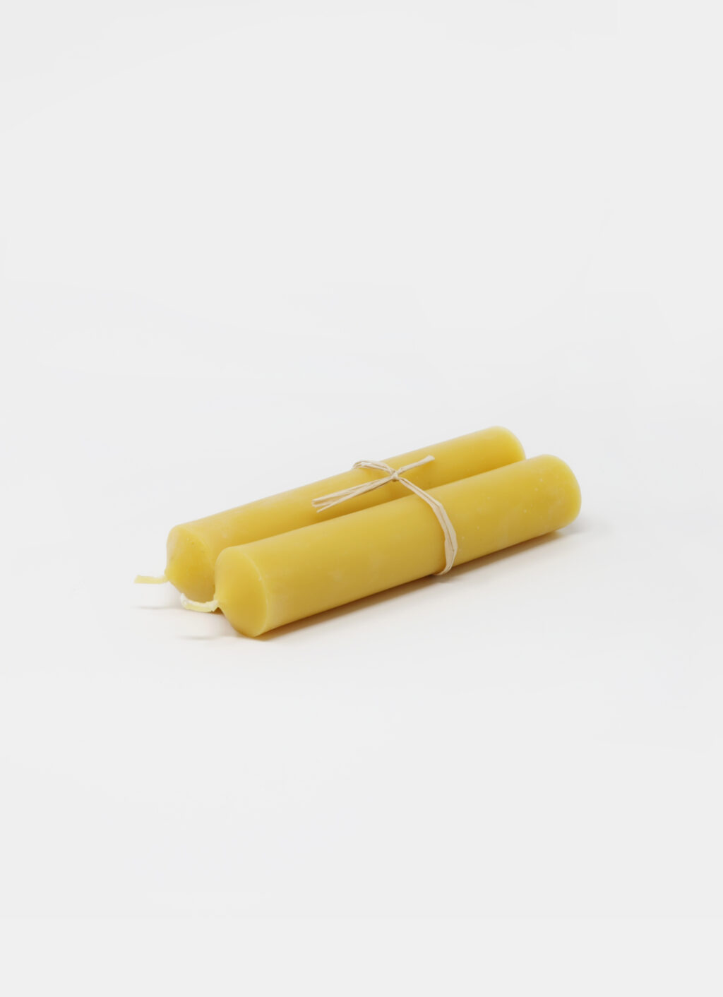 Five Bees Yard - Pure Beeswax Candle - Natural - H15cm - Set of two
