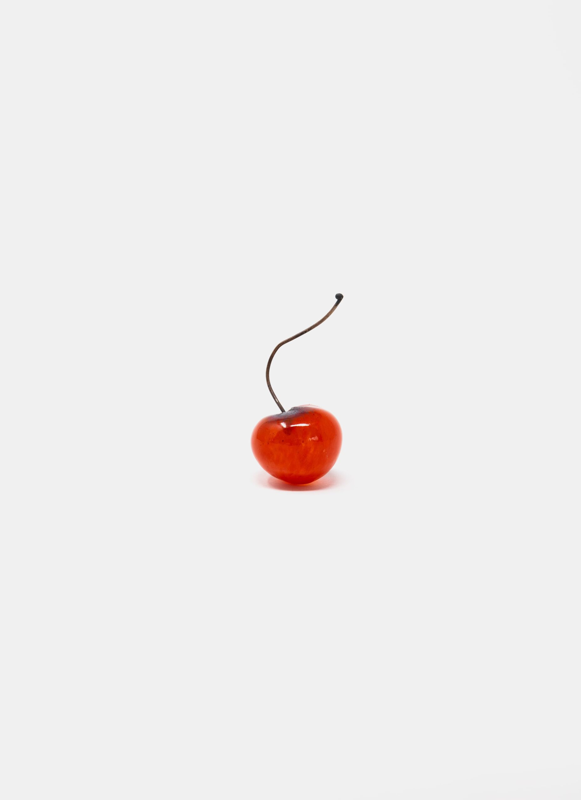Gunilla Kihlgren - Handblown glass - Cherry - red