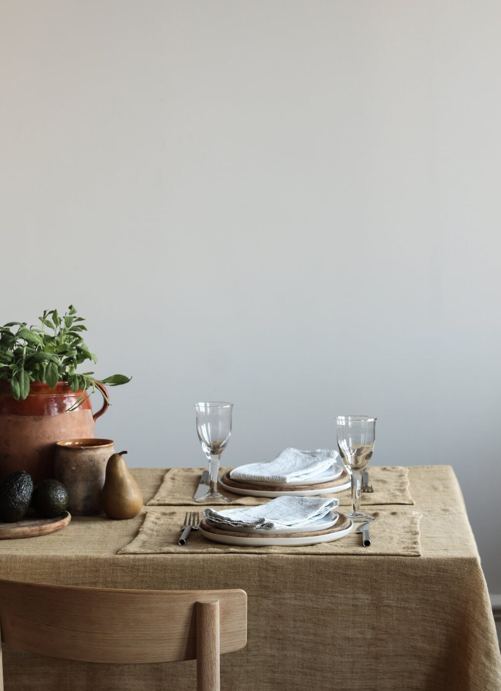 TMM - Linen Tablecloth - Light brown - 145cm x 270cm