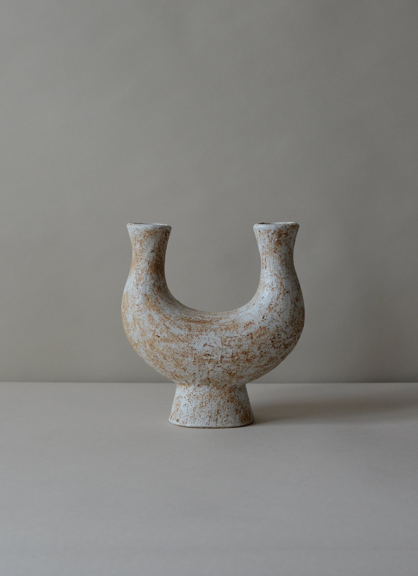 Viv Lee - Handmade stoneware - Wild clay edition - Vessel - Ornis No. 6