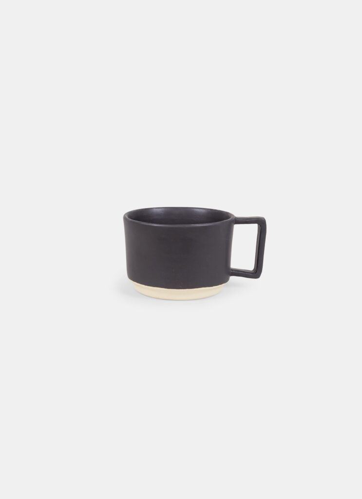 Frama - Otto - Ceramic mug with handle - black