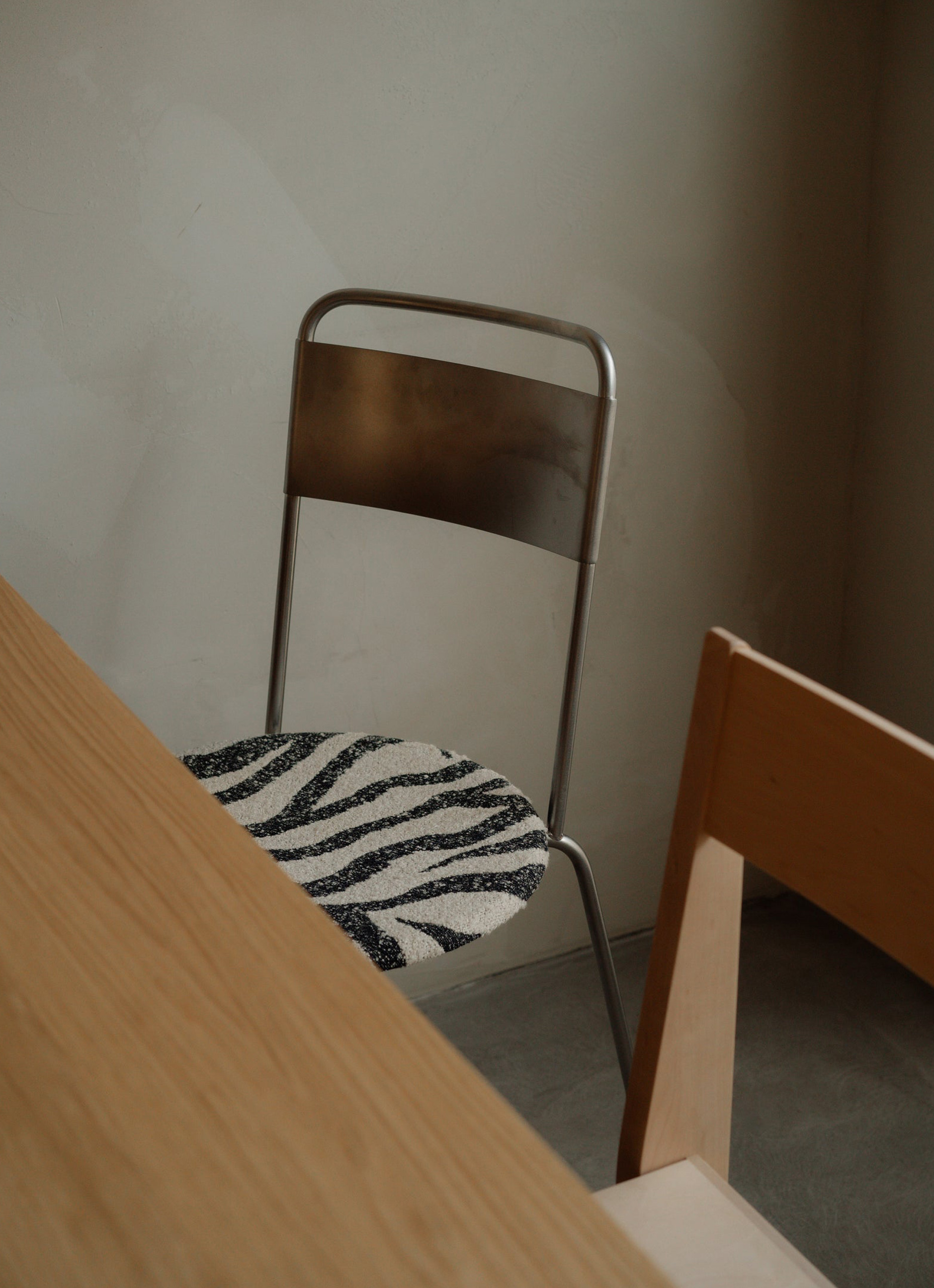 Frama - Petit Rond Chair - Stainless Steel - Zebra Fabric