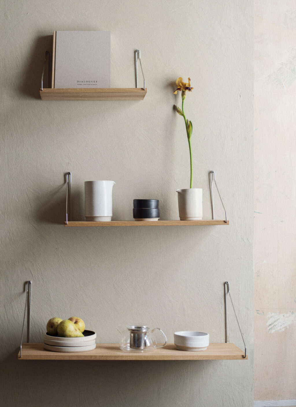 Frama - Single Shelf - Natural oak - Stainless Steel