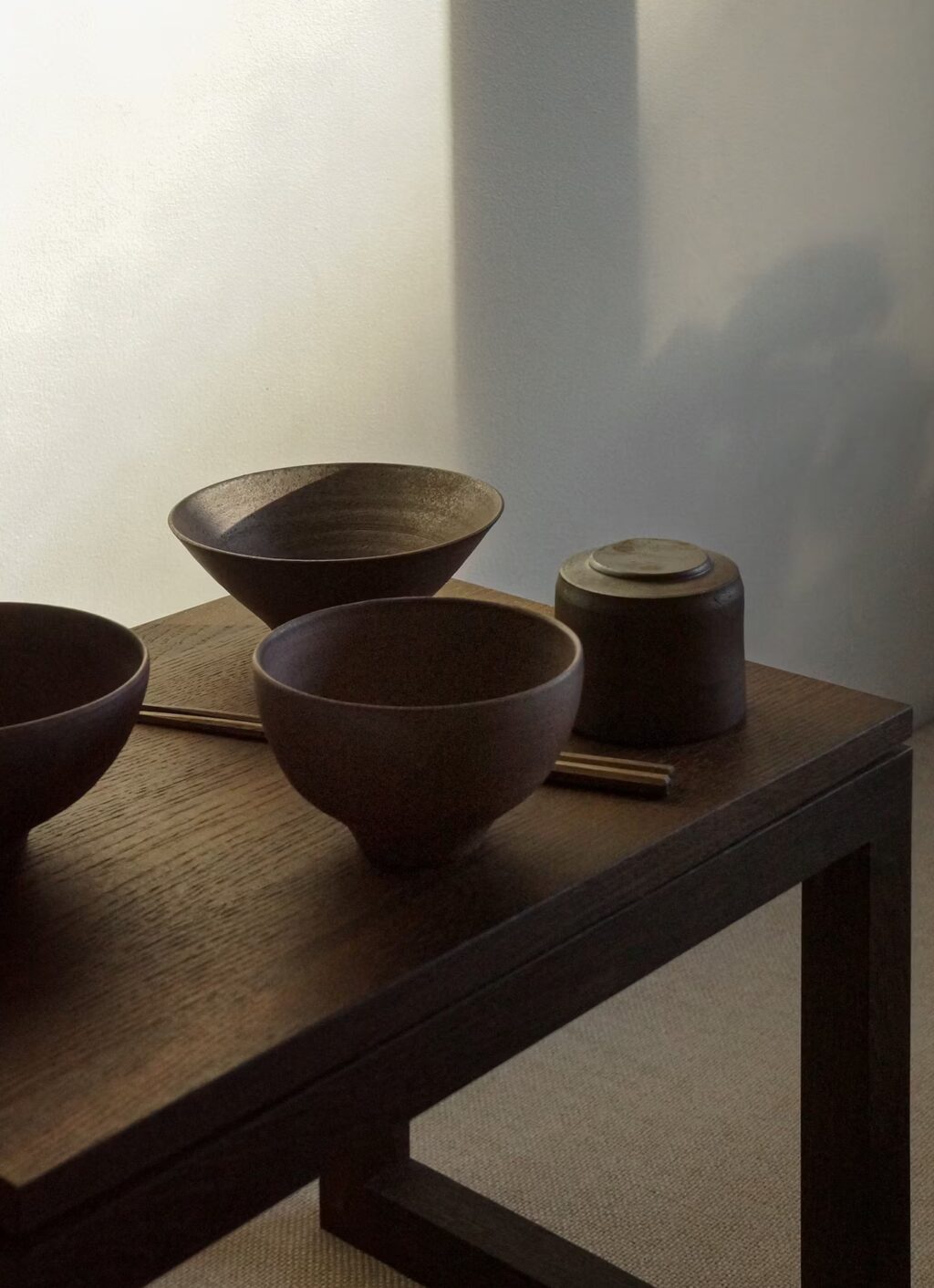 Bonni Bonne - Dark Brown Stoneware Bowl