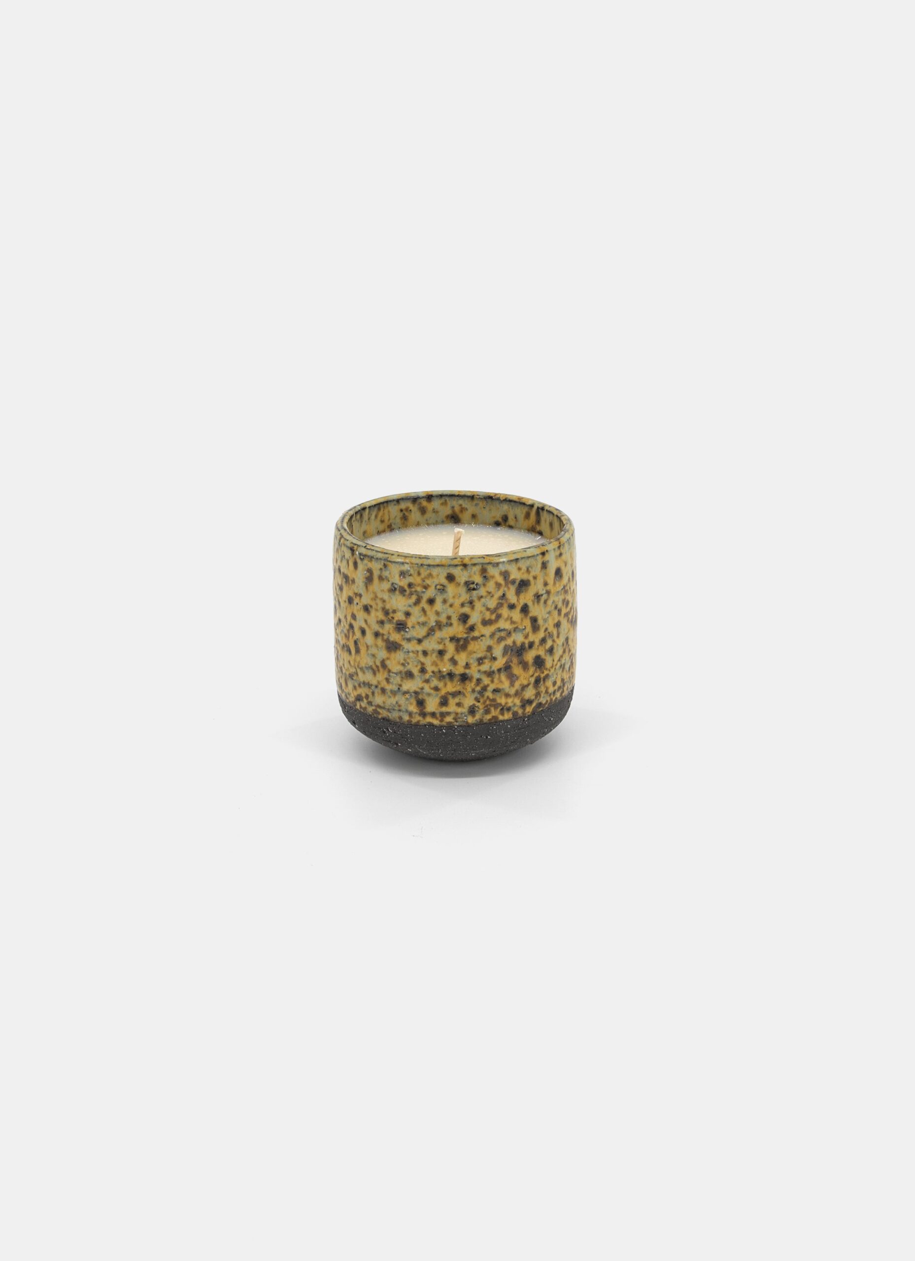 Provider Store - Ishi Candle - Maido