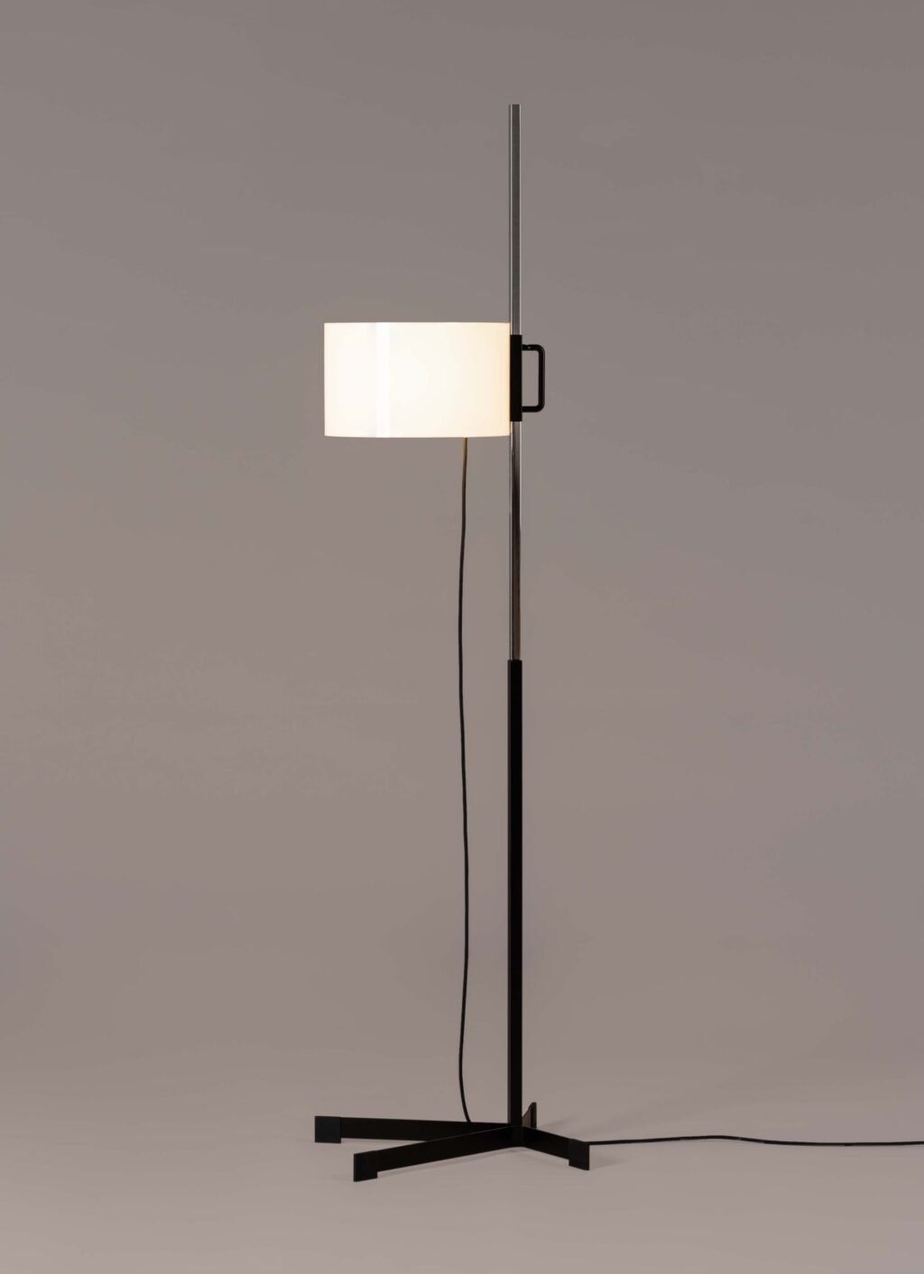 Santa & Cole - TMC - Miguel Milá - 1961 - Floor lamp
