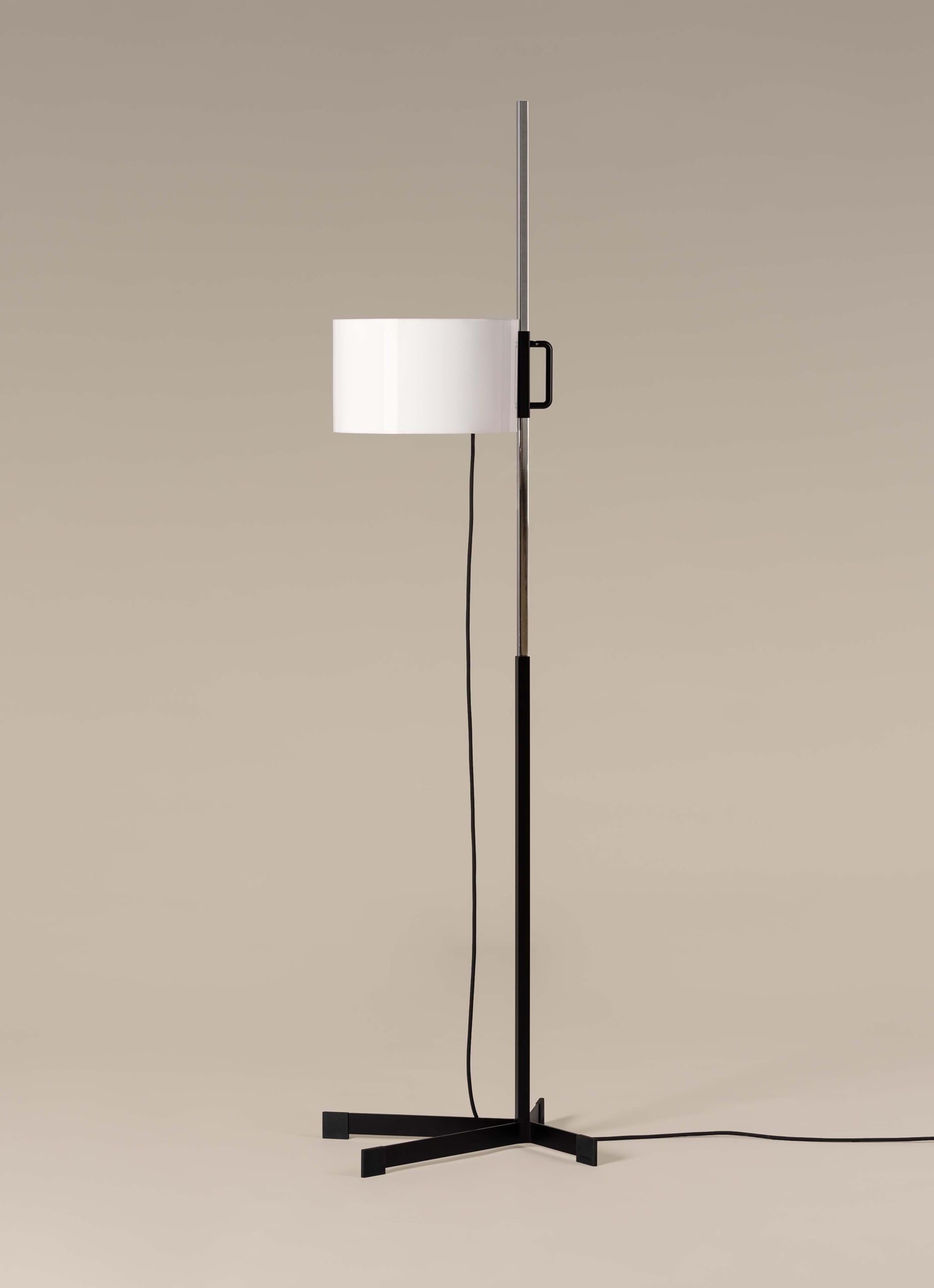 Santa & Cole - TMC - Miguel Milá - 1961 - Floor lamp