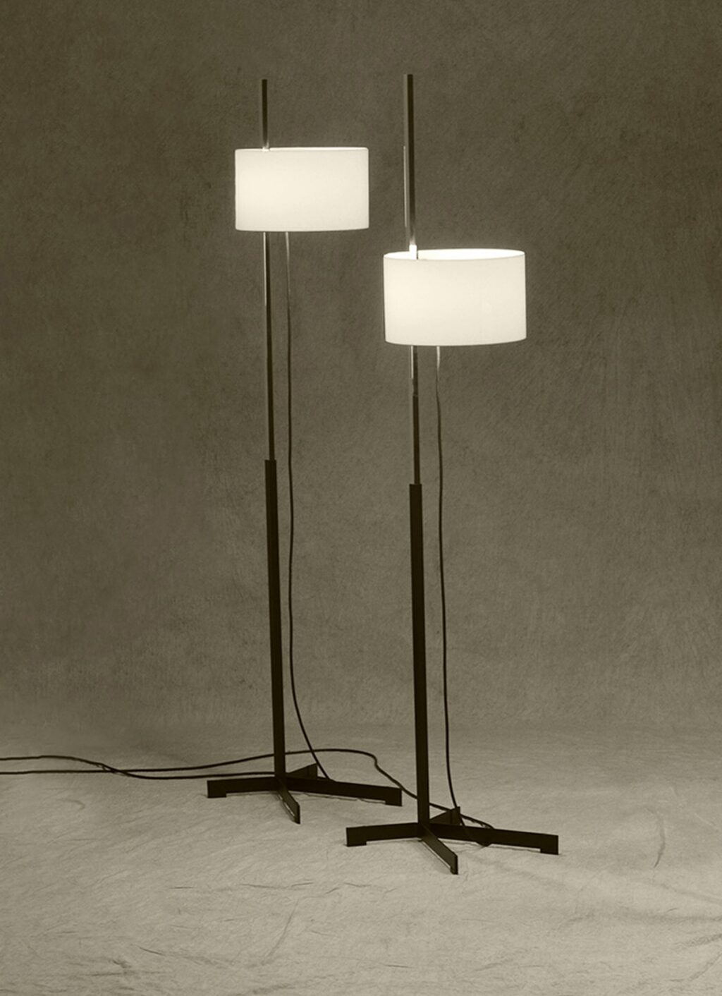 Santa & Cole - TMC - Miguel Milá - 1961 - Floor lamp