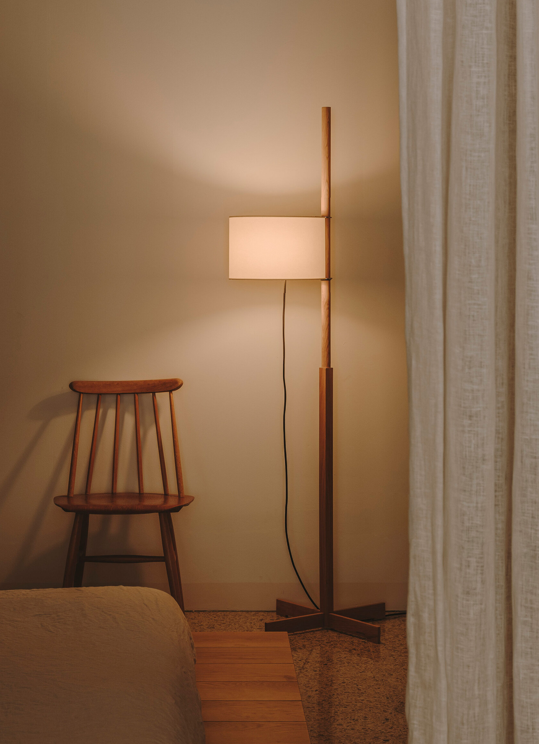 Santa & Cole - TMM - Miguel Milá - 1961 - Floor lamp