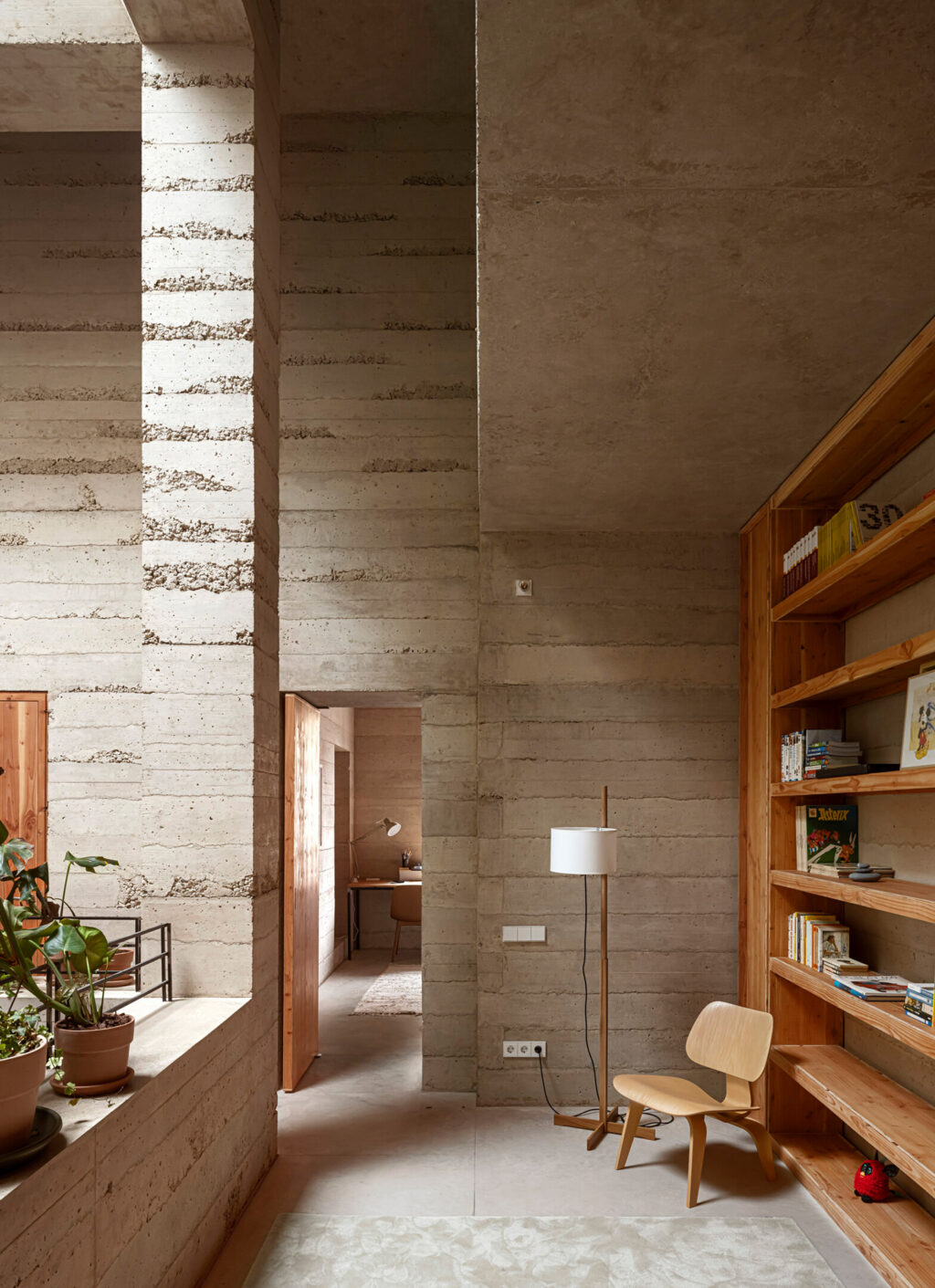 Santa & Cole - TMM - Miguel Milá - 1961 - Floor lamp