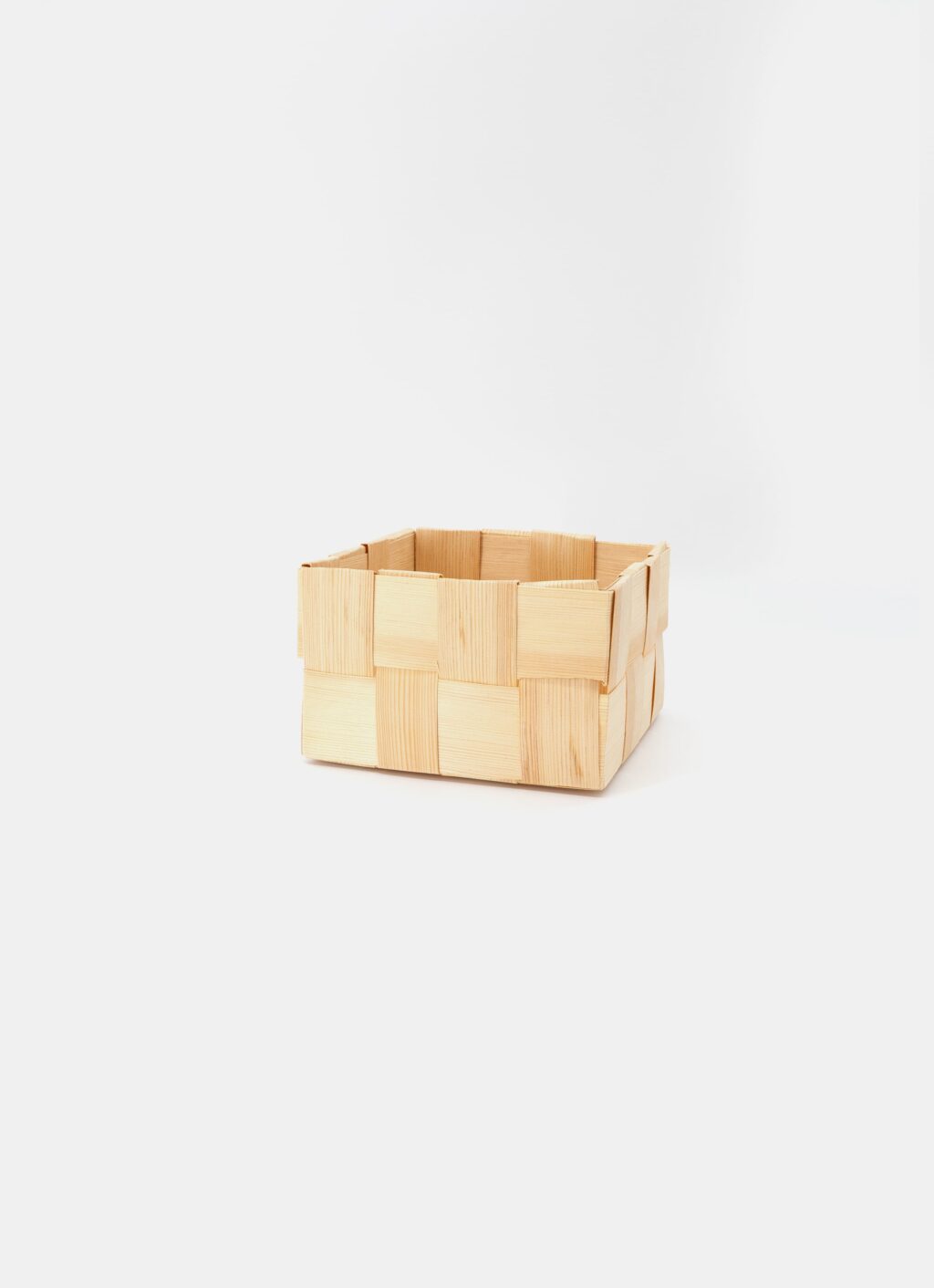 Iris Hantverk - Pine Veneer - Square Basket