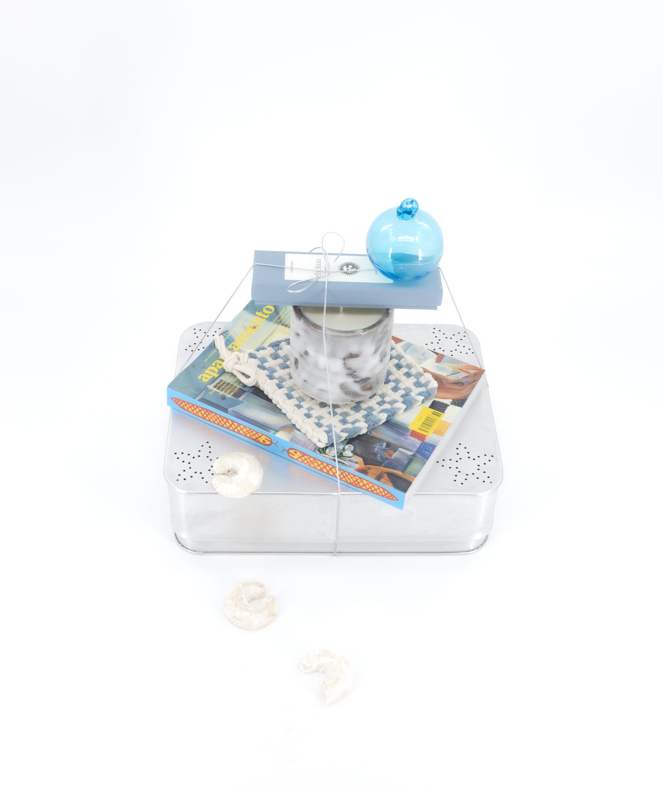 Volta_Vienna_Christmas-Gift-guide_Seasonal_handmade-gifts_unique_stoneware_oneofakind_curated-gifts_eclectic-home-goods-minimalistic-scaled