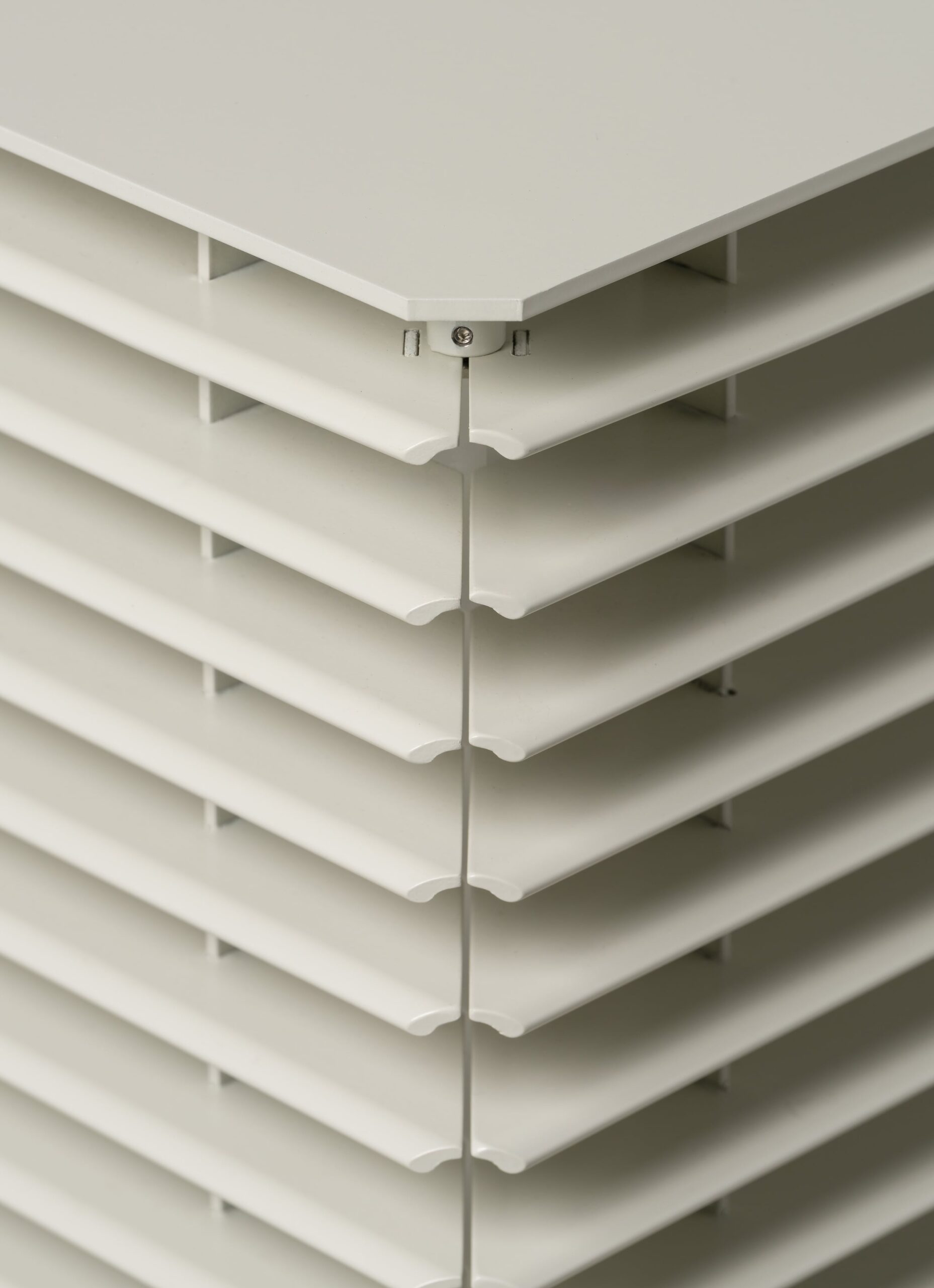 Santa & Cole - Antoni Arola - Shiro 17 interior