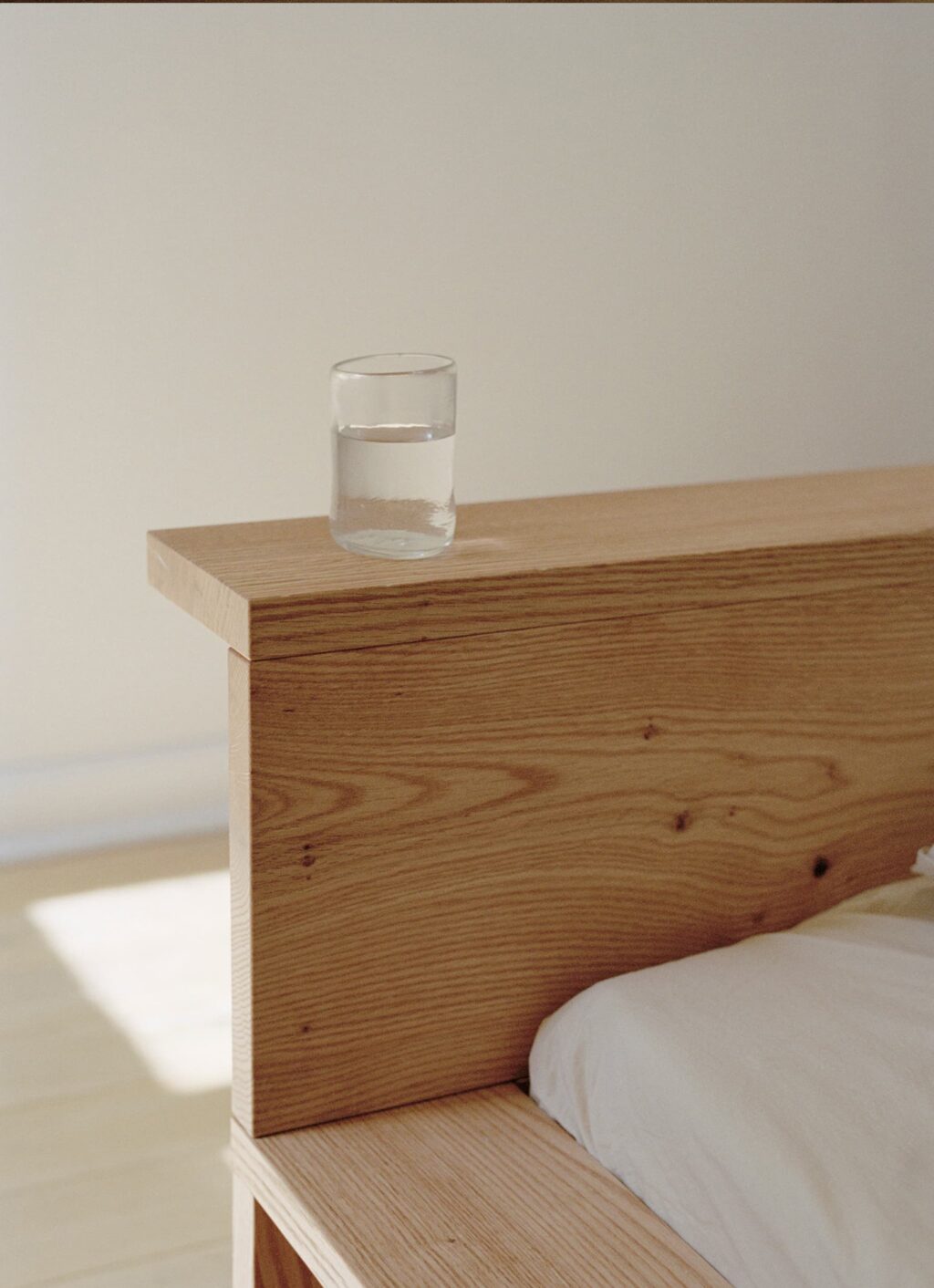 RYE - Hem Bed Frame
