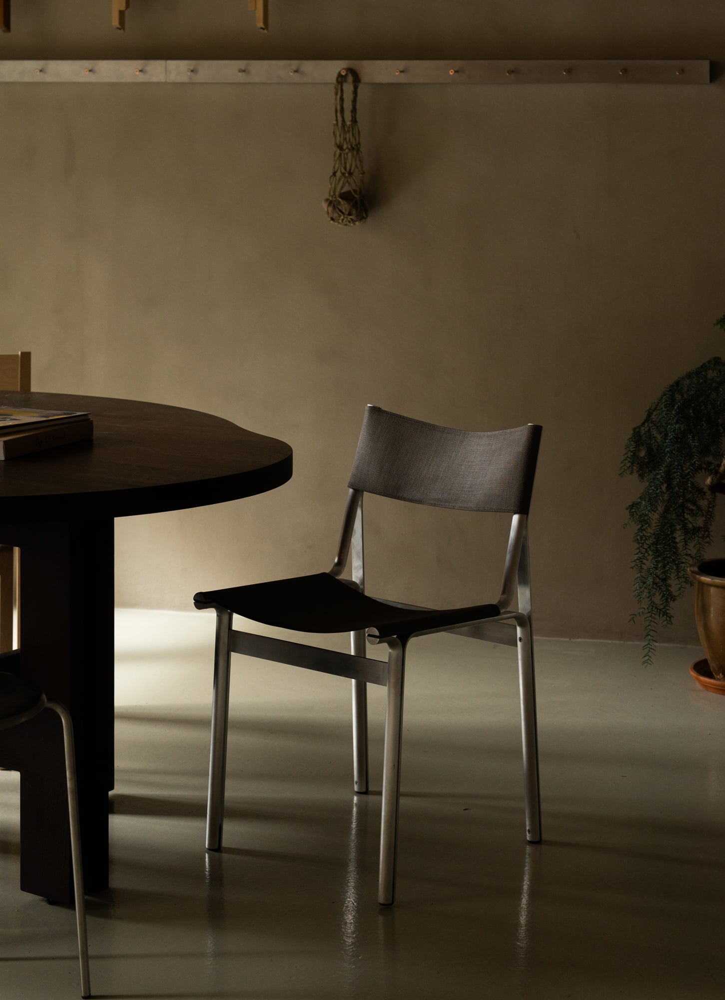 Frama - Union Chair - Taupe Mesh - Image 3