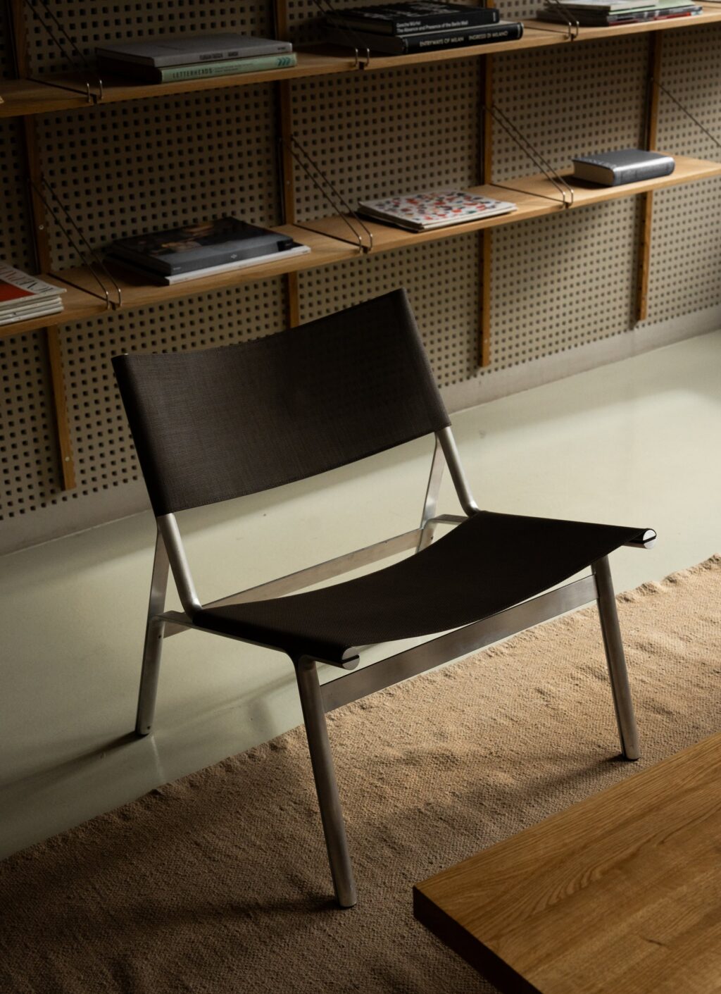 Frama - Union Easy Chair - Taupe Mesh