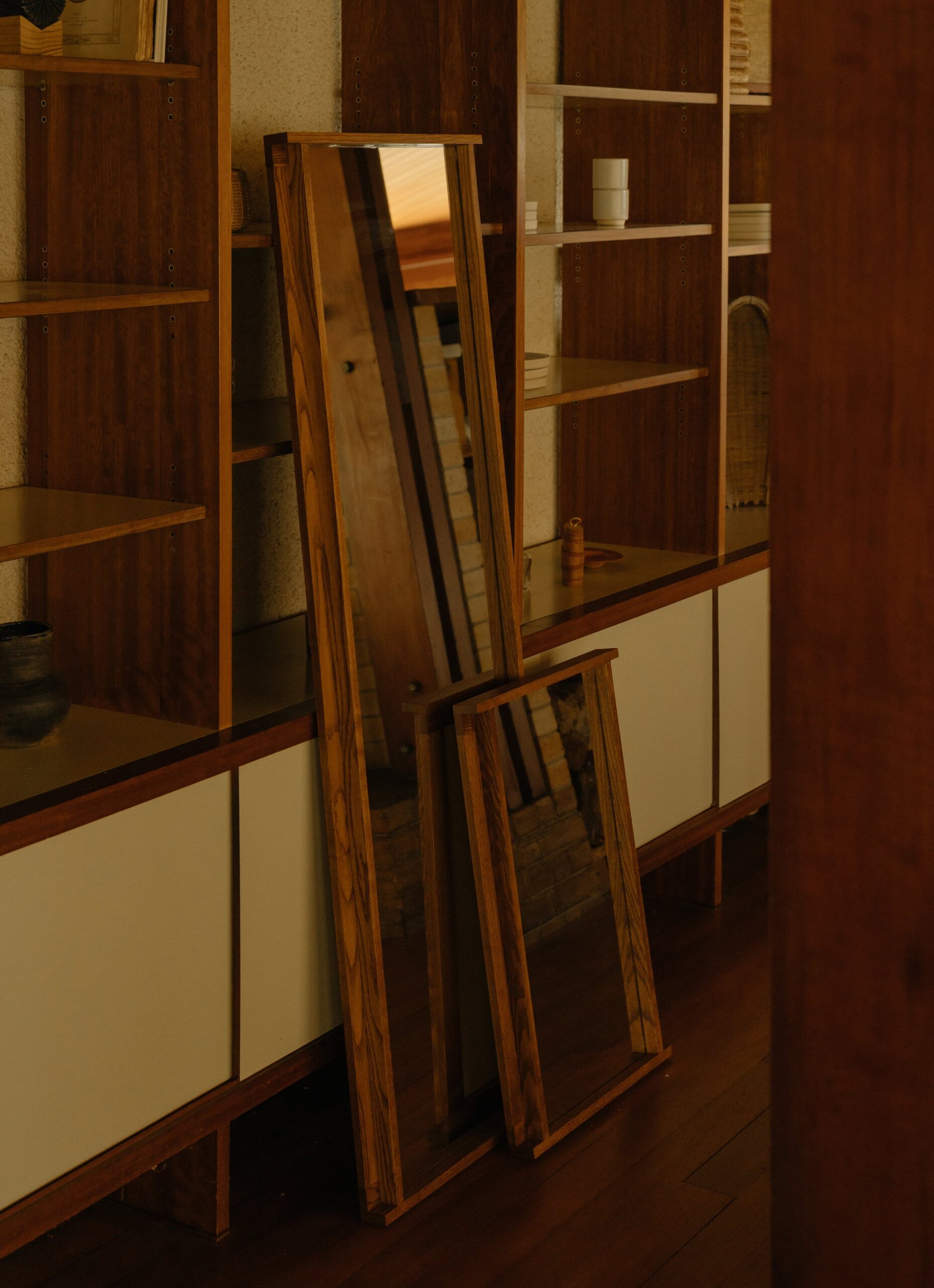 Frama - Symmetry Mirror - Honey Ash Wood - Large - Image 2