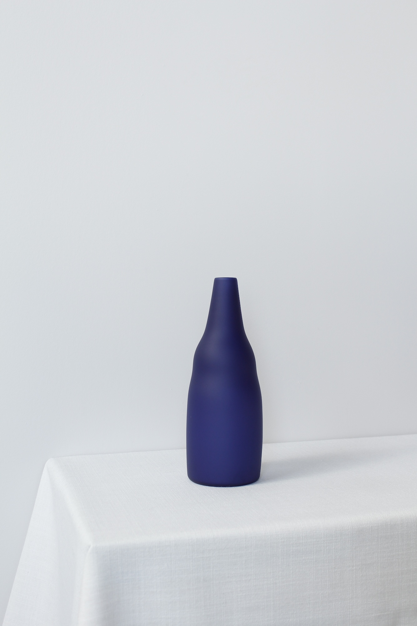 VOLTA_The-blue-moon-collection
